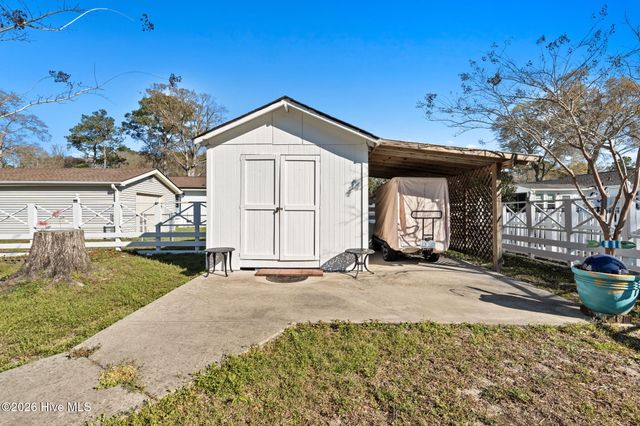 219 Shoreline Drive E, Sunset Beach, NC 28468