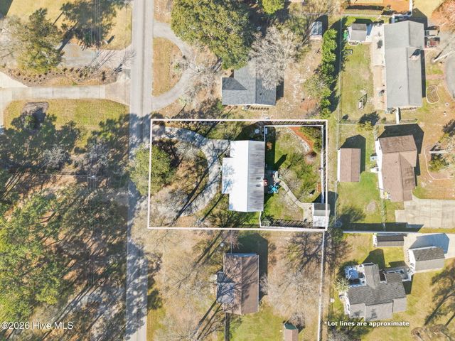 219 Shoreline Drive E, Sunset Beach, NC 28468