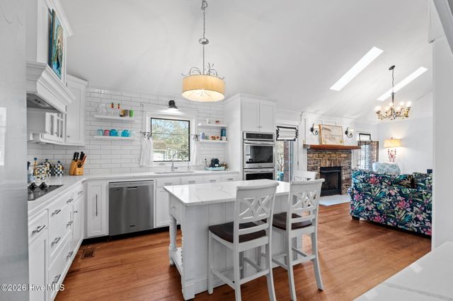 219 Shoreline Drive E, Sunset Beach, NC 28468