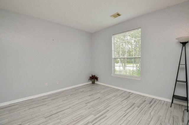 2515 Lansing Circle, Pearland, TX 77584
