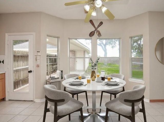 2515 Lansing Circle, Pearland, TX 77584