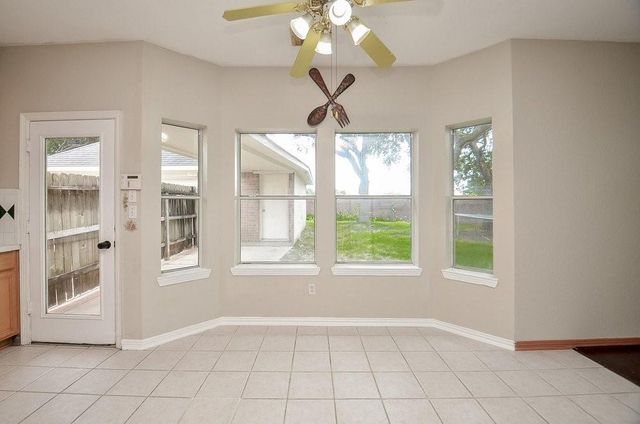 2515 Lansing Circle, Pearland, TX 77584