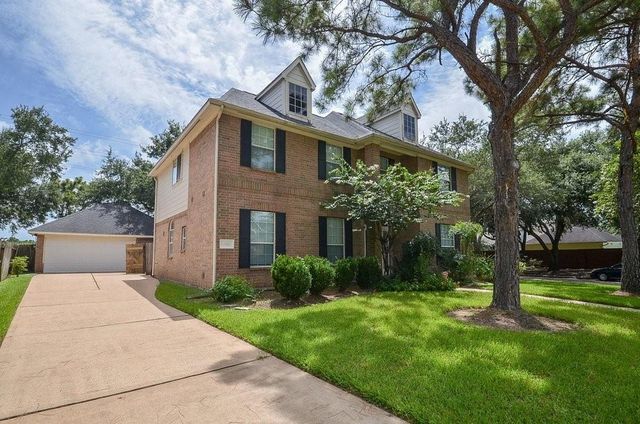 2515 Lansing Circle, Pearland, TX 77584