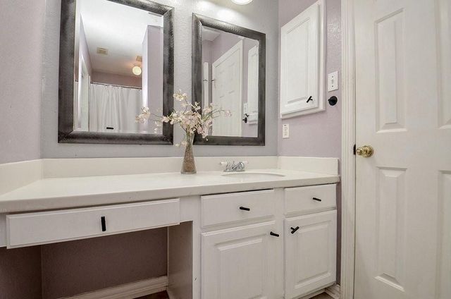 2515 Lansing Circle, Pearland, TX 77584