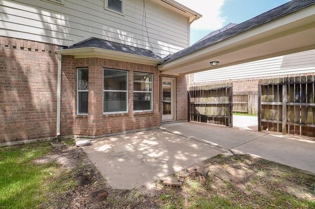 2515 Lansing Circle, Pearland, TX 77584