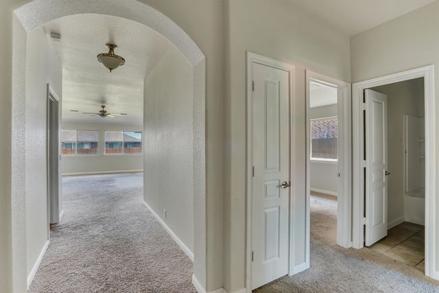 816 Oriel Circle, Fort Worth, TX 76036