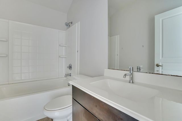 816 Oriel Circle, Fort Worth, TX 76036