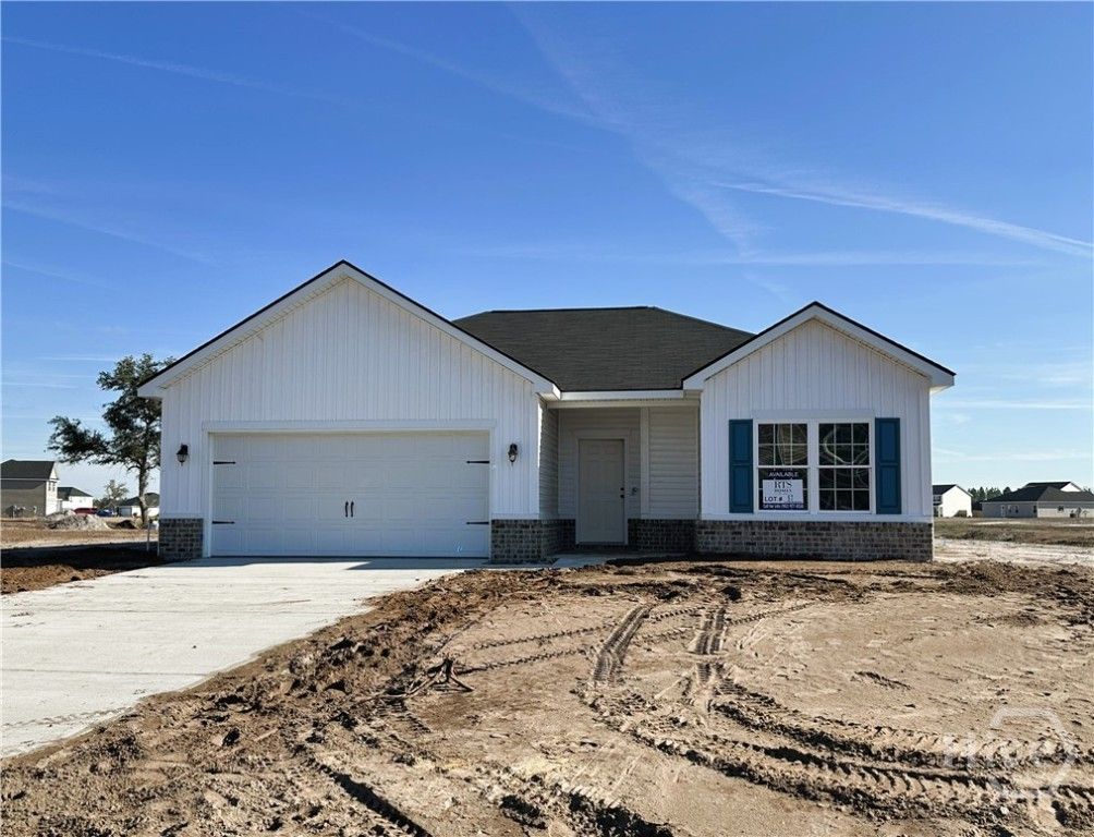 229 Antler Avenue SE, Allenhurst, GA 31301