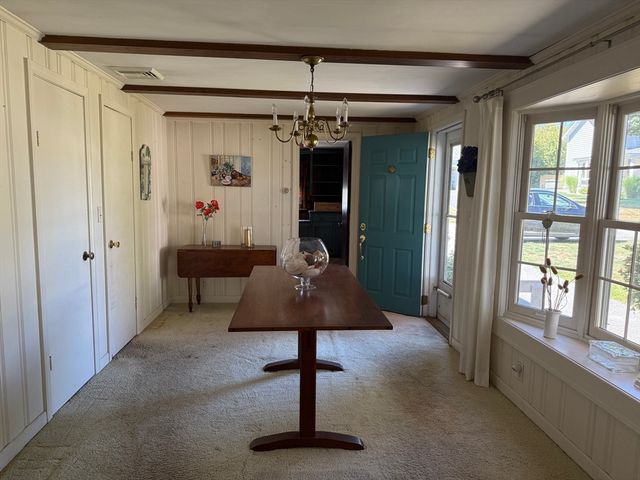 110 Seaview Ave, Swansea, MA 02777