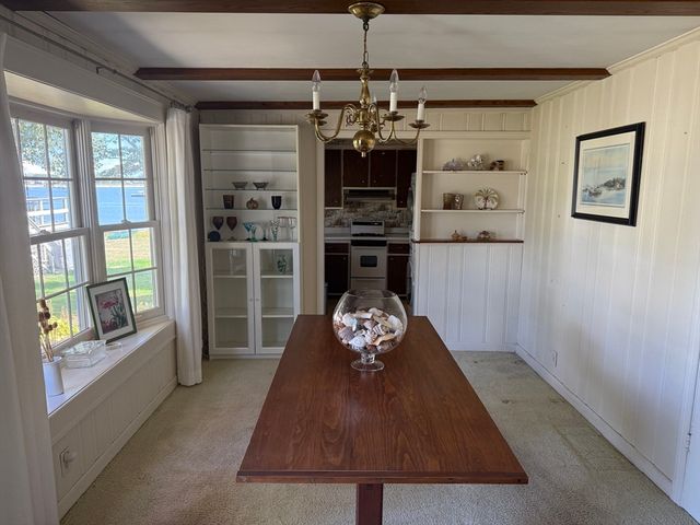 110 Seaview Ave, Swansea, MA 02777