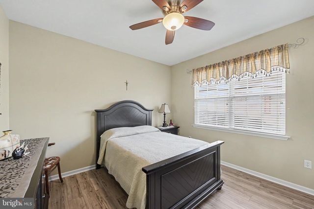 25 IRIS CT, Little Egg Harbor Twp, NJ 08087