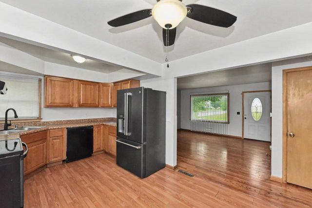 7400 W Melvina STREET, Milwaukee, WI 53216