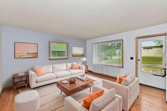 7400 W Melvina STREET, Milwaukee, WI 53216