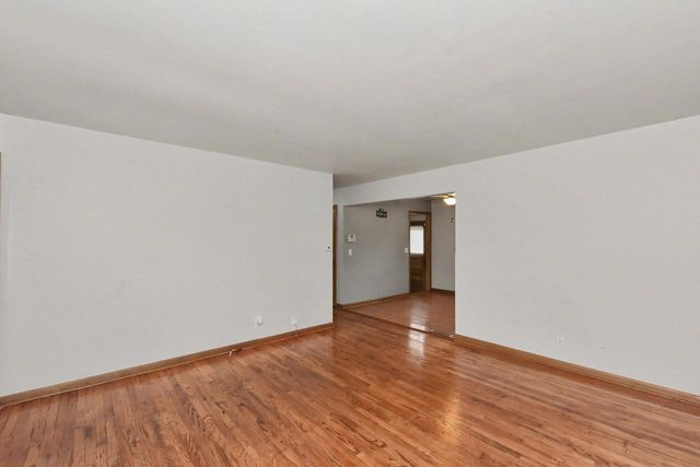 7400 W Melvina STREET, Milwaukee, WI 53216