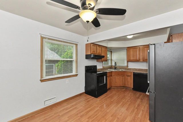 7400 W Melvina STREET, Milwaukee, WI 53216