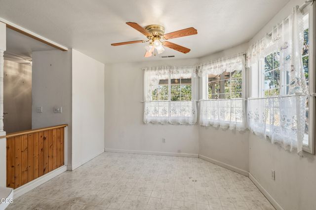 8320 Blackwell Road, Central Point, OR 97502