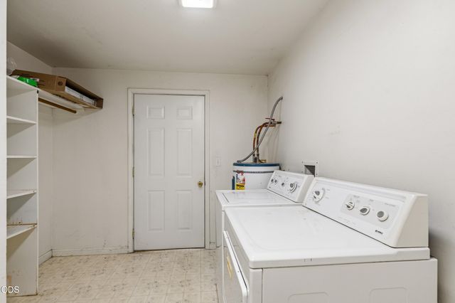 8320 Blackwell Road, Central Point, OR 97502