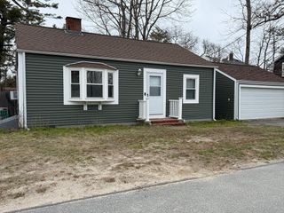 7 Fearing Street, Wareham, MA 02532