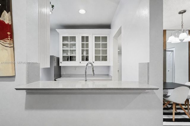 2219 Polk St 5A, Hollywood, FL 33020