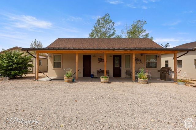 857 N OLD FARMS RD, Dammeron Valley, UT 84783