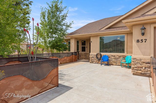 857 N OLD FARMS RD, Dammeron Valley, UT 84783