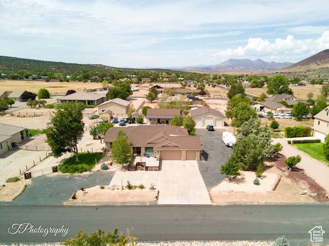 857 N OLD FARMS RD, Dammeron Valley, UT 84783