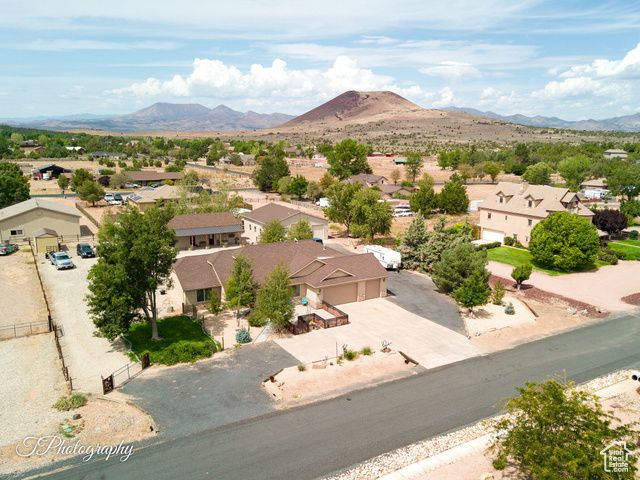 857 N OLD FARMS RD, Dammeron Valley, UT 84783