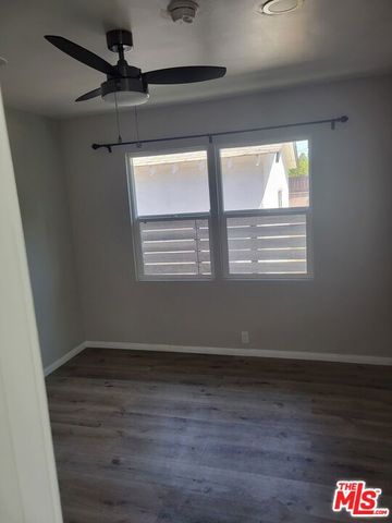 2017 W 39th Street, Los Angeles, CA 90008