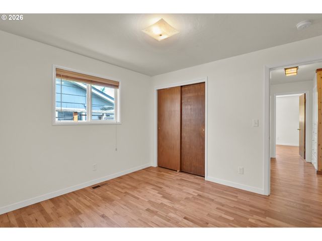 2540 TYLER St, Eugene, OR 97405