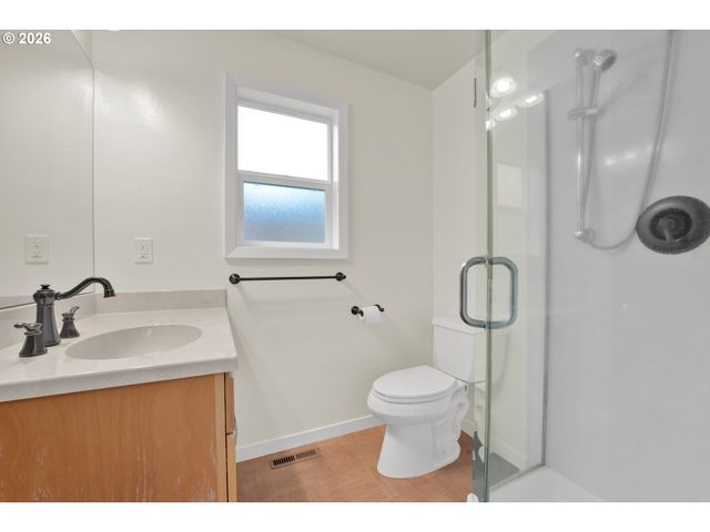 2540 TYLER St, Eugene, OR 97405