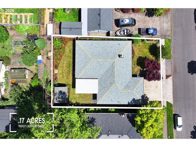 2540 TYLER St, Eugene, OR 97405