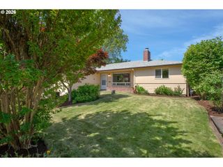 2540 TYLER St, Eugene, OR 97405