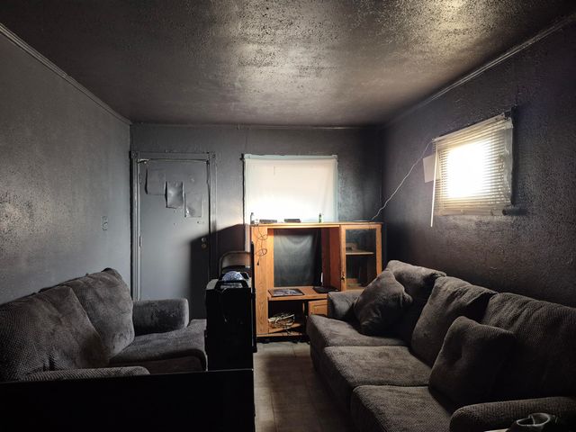 3942 Parrish Avenue, East Chicago, IN 46312