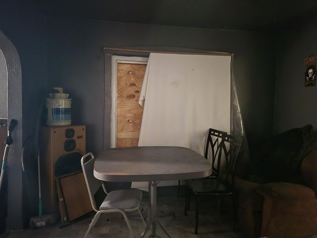 3942 Parrish Avenue, East Chicago, IN 46312