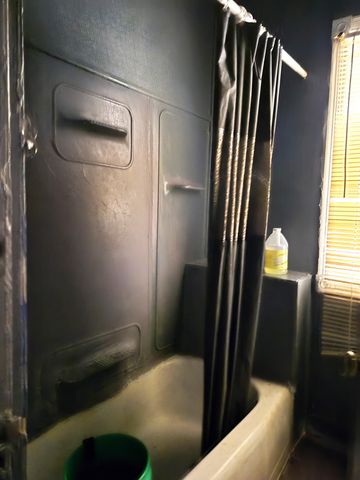 3942 Parrish Avenue, East Chicago, IN 46312