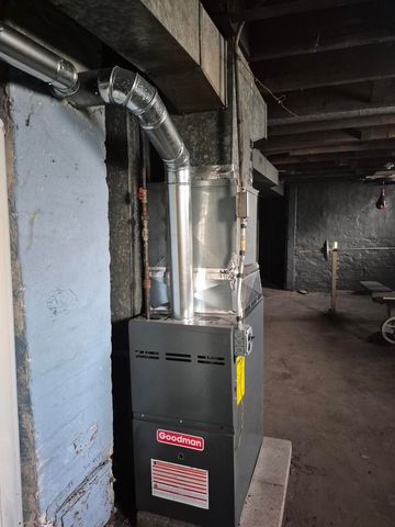 3942 Parrish Avenue, East Chicago, IN 46312