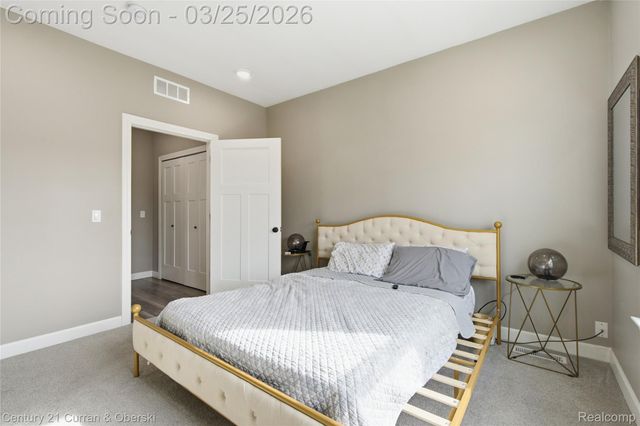 1241 E Woodward Heights Boulevard 5, Hazel Park, MI 48030