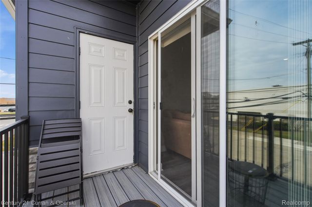 1241 E Woodward Heights Boulevard 5, Hazel Park, MI 48030