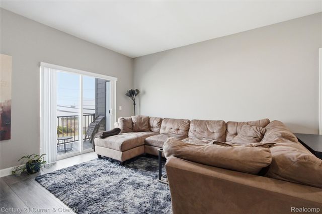 1241 E Woodward Heights Boulevard 5, Hazel Park, MI 48030