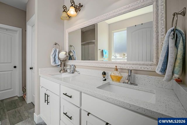 5518 Mountain Quail Dr S, Salem, OR 97306