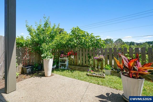 5518 Mountain Quail Dr S, Salem, OR 97306