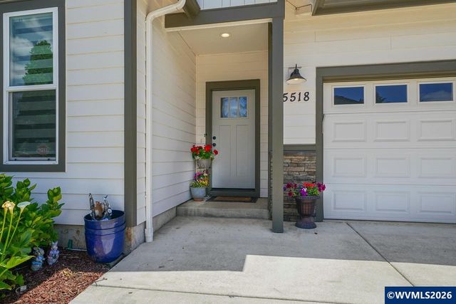 5518 Mountain Quail Dr S, Salem, OR 97306