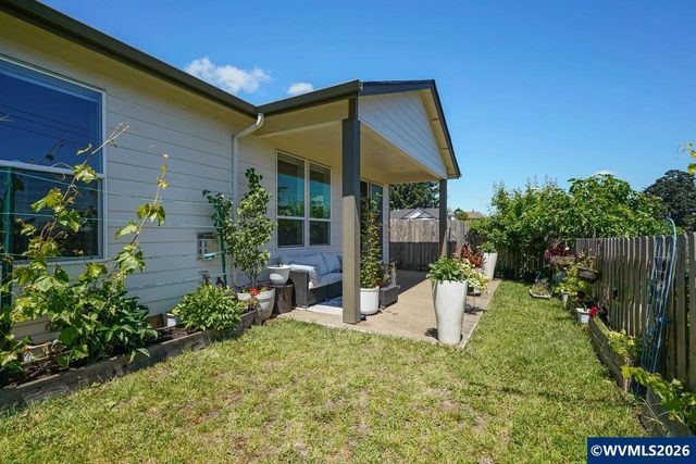 5518 Mountain Quail Dr S, Salem, OR 97306