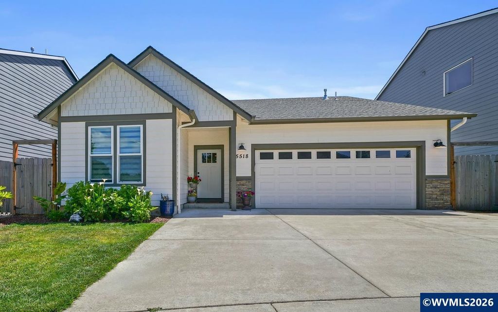 5518 Mountain Quail Dr S, Salem, OR 97306