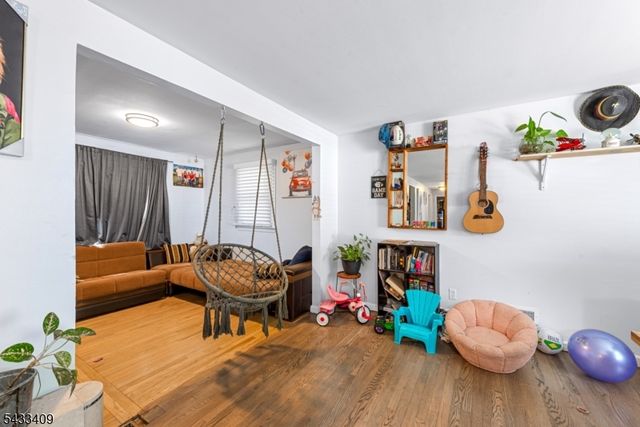 160 Brook Dr, Dover Town, NJ 07801