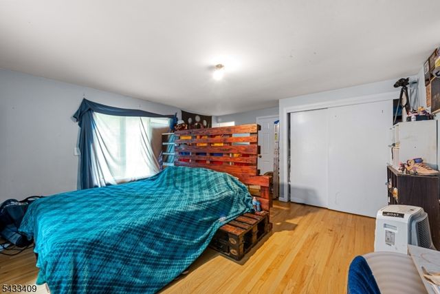 160 Brook Dr, Dover Town, NJ 07801