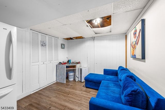 160 Brook Dr, Dover Town, NJ 07801