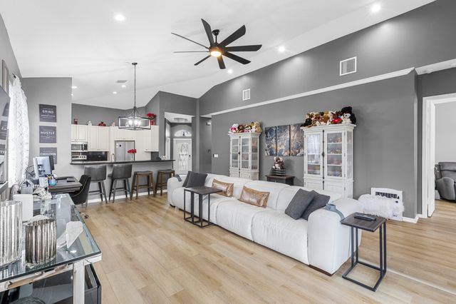 8402 Staniel Cay, West Palm Beach, FL 33411