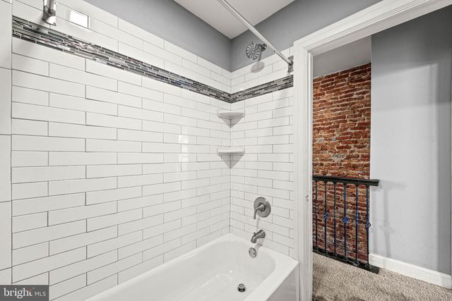 5426 WINDSOR AVE, Philadelphia, PA 19143