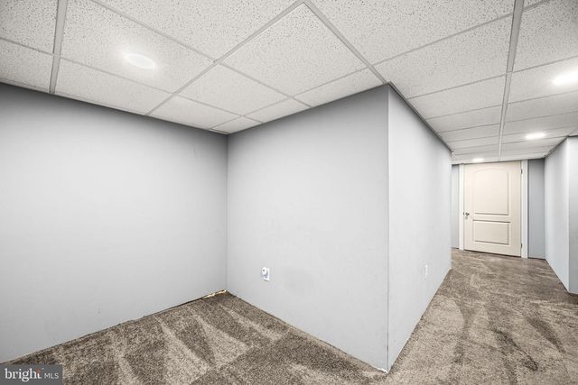 5426 WINDSOR AVE, Philadelphia, PA 19143